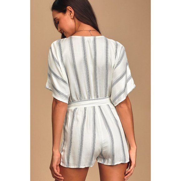 Lulus Climb Aboard Grey and White Striped Romper Women’s Size Small - Picture 2 of 13